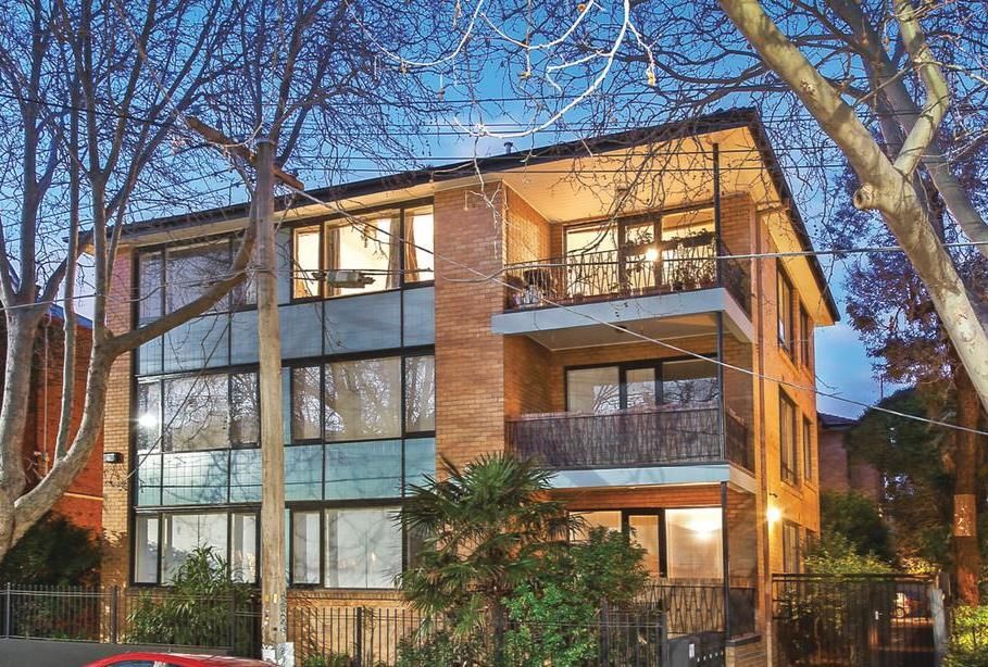 1 bedrooms Apartment / Unit / Flat in 4/22A Acland Street ST KILDA VIC, 3182