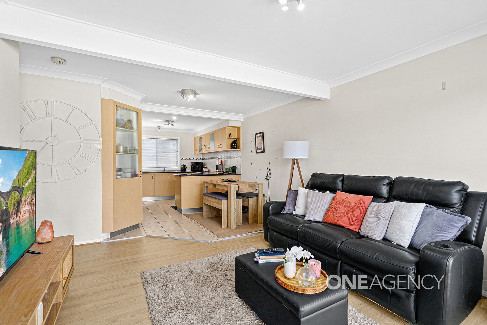 1/6 Lachlan Avenue, Barrack Heights NSW 2528, Image 2