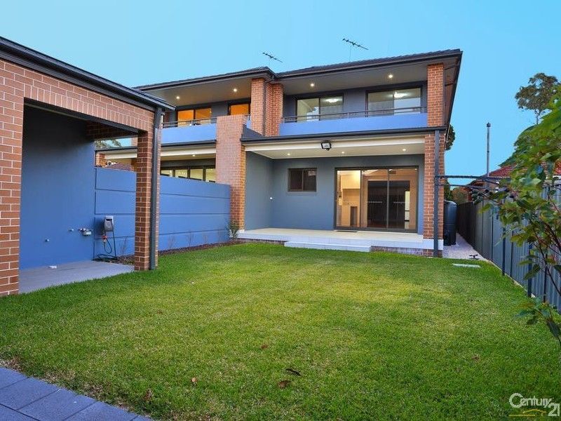 9a Sandringham Street (access through Bonanza Lane), Sans Souci NSW 2219, Image 2