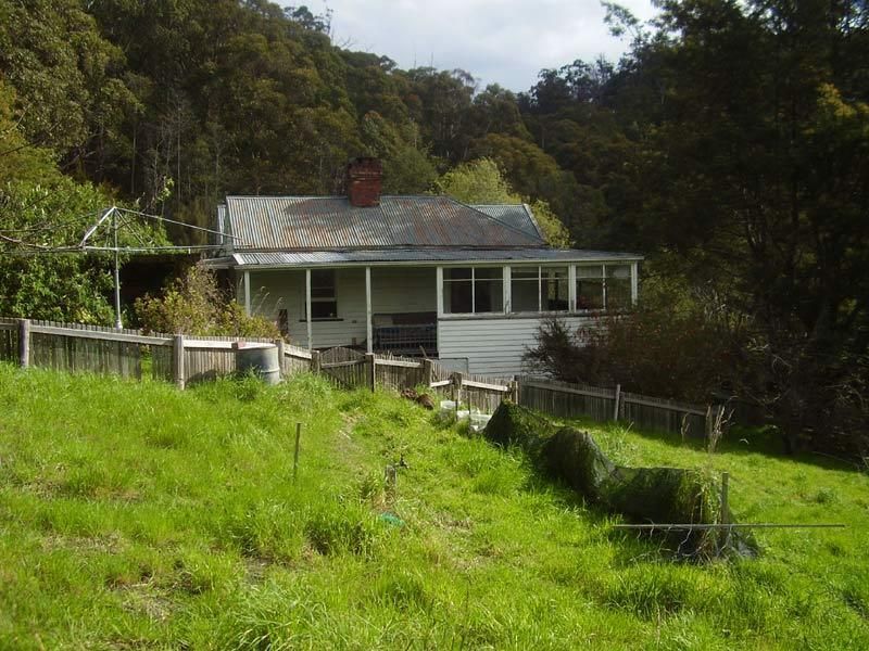 568 Police Point Road, POLICE POINT TAS 7116, Image 0