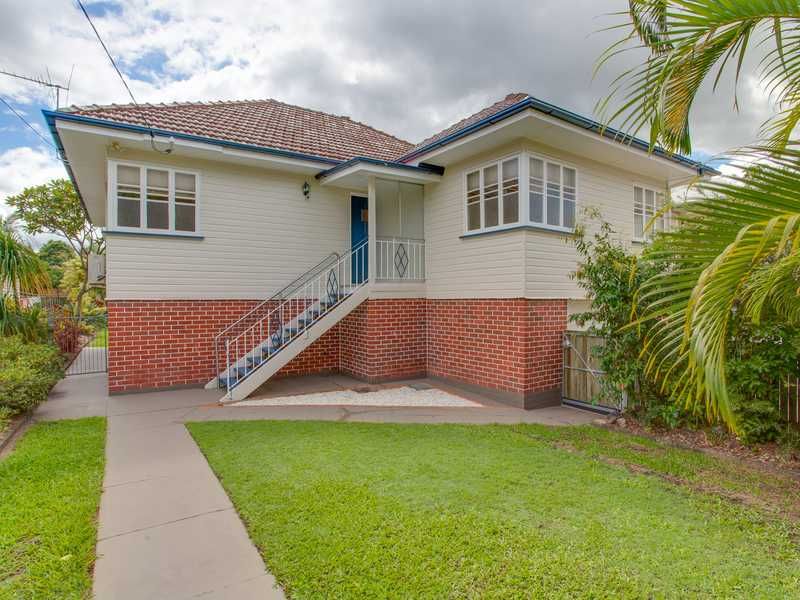 18 Badger Street, NEWMARKET QLD 4051, Image 0