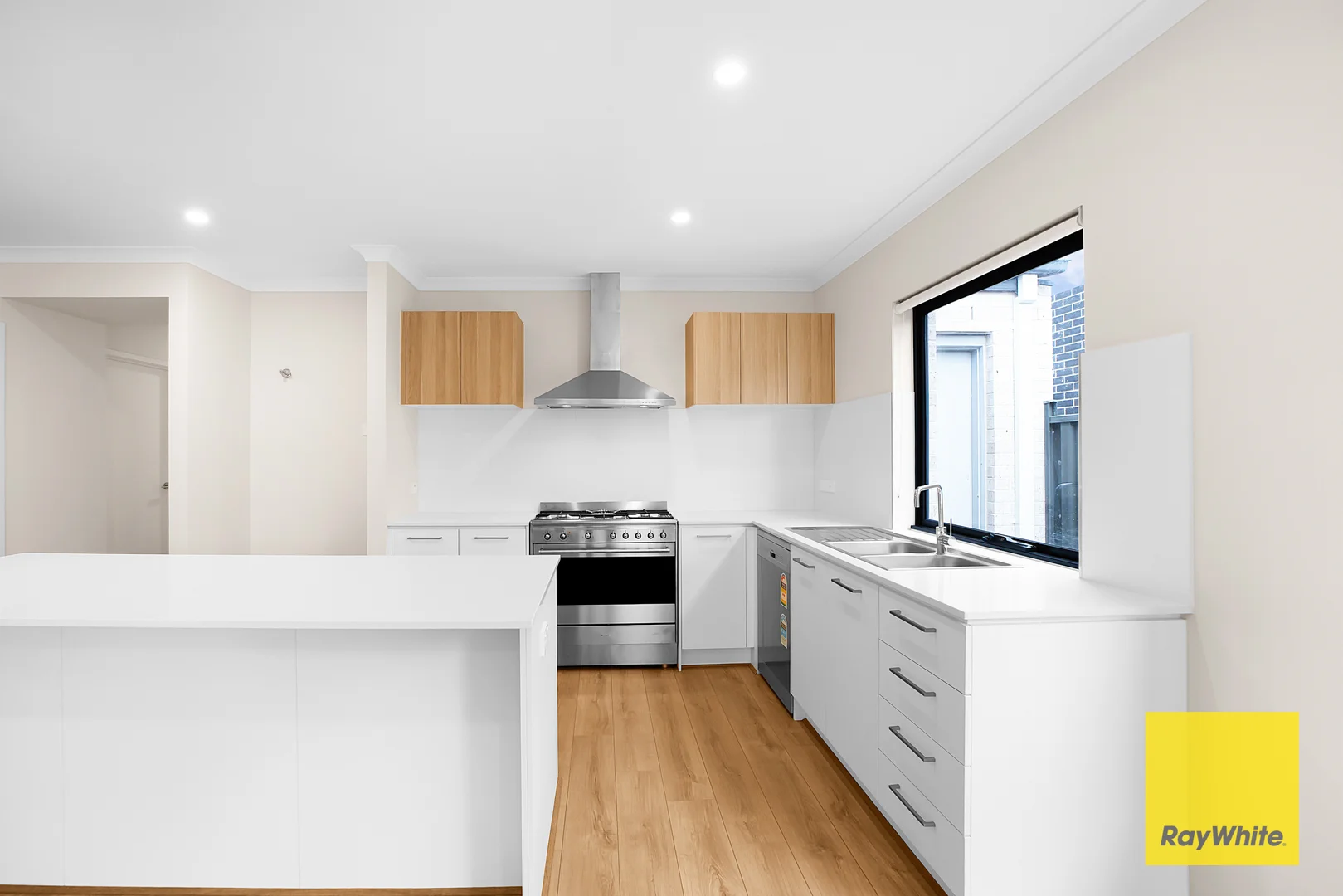 Additional image 5 of 21 Opulent Boulevard, Tarneit VIC 3029