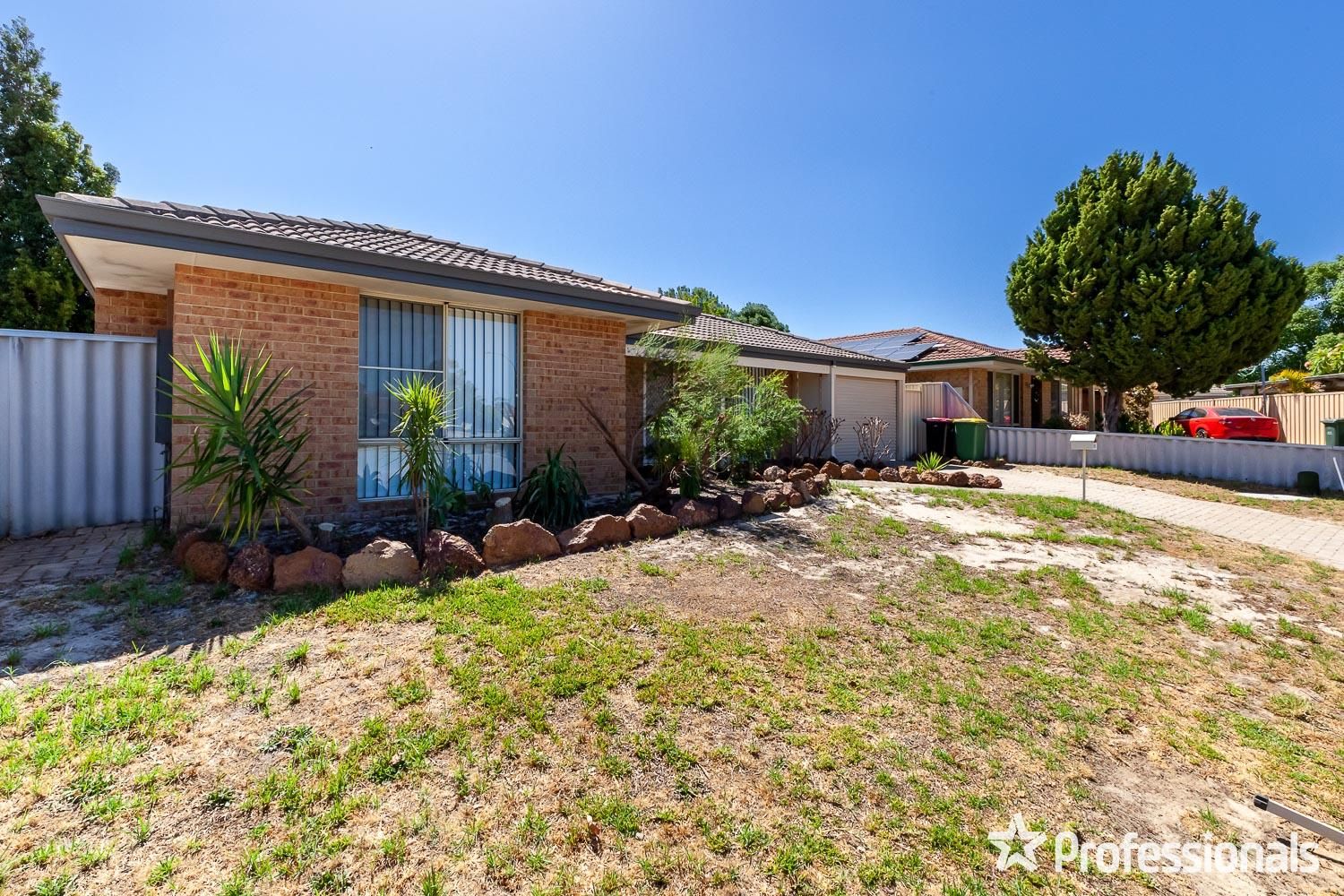 89 Seminole Gardens, Seville Grove WA 6112 House For Rent 580 Domain