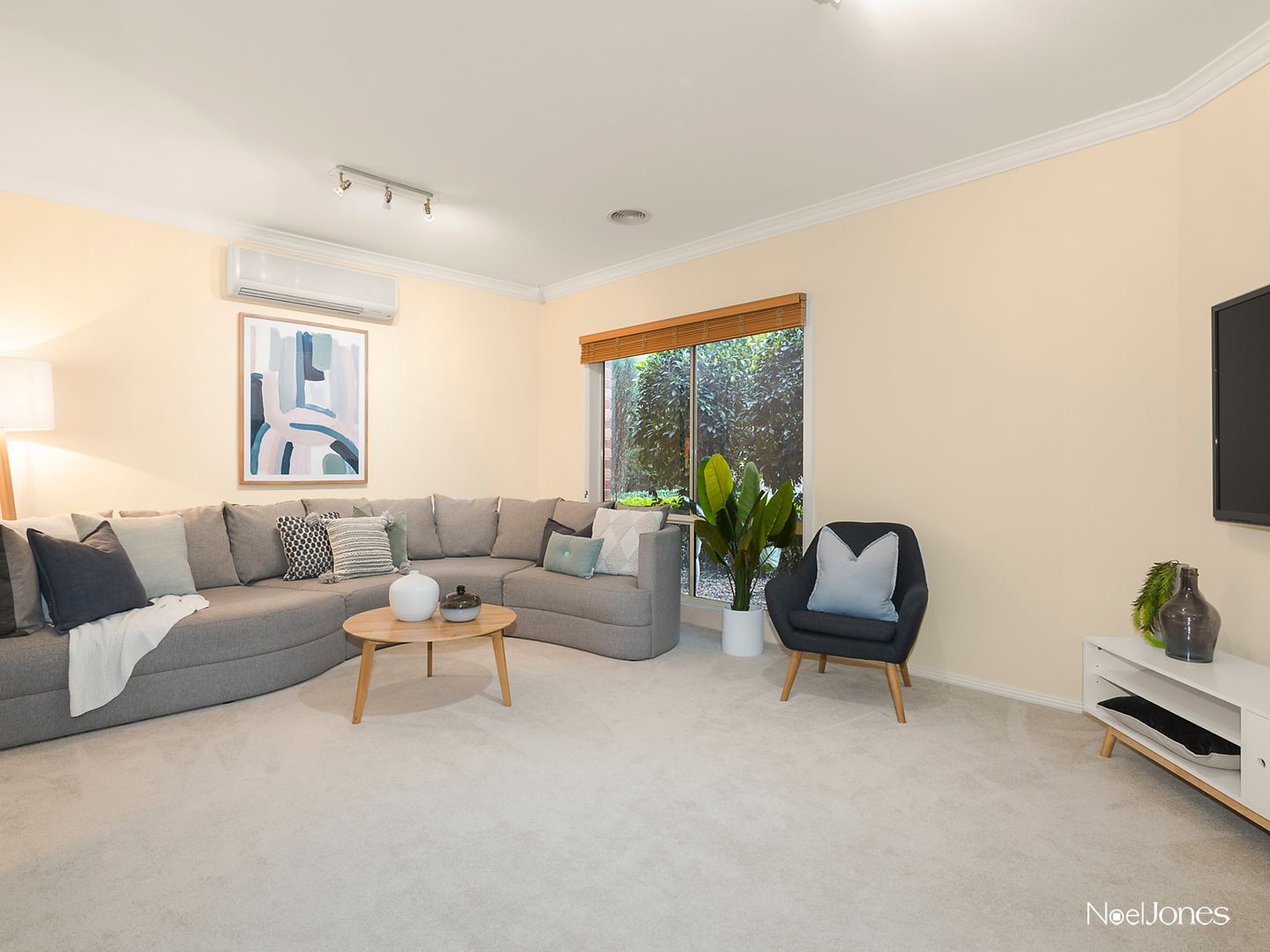 2/73 Rickards Avenue, Knoxfield VIC 3180, Image 1