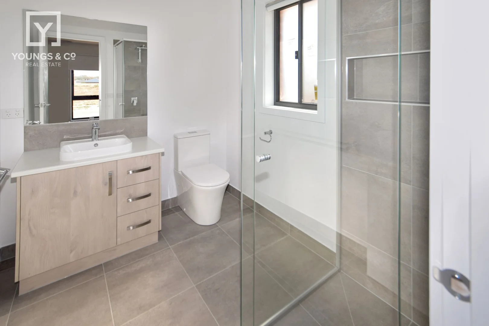 Additional image 8 of 5 Palace St, Mooroopna VIC 3629