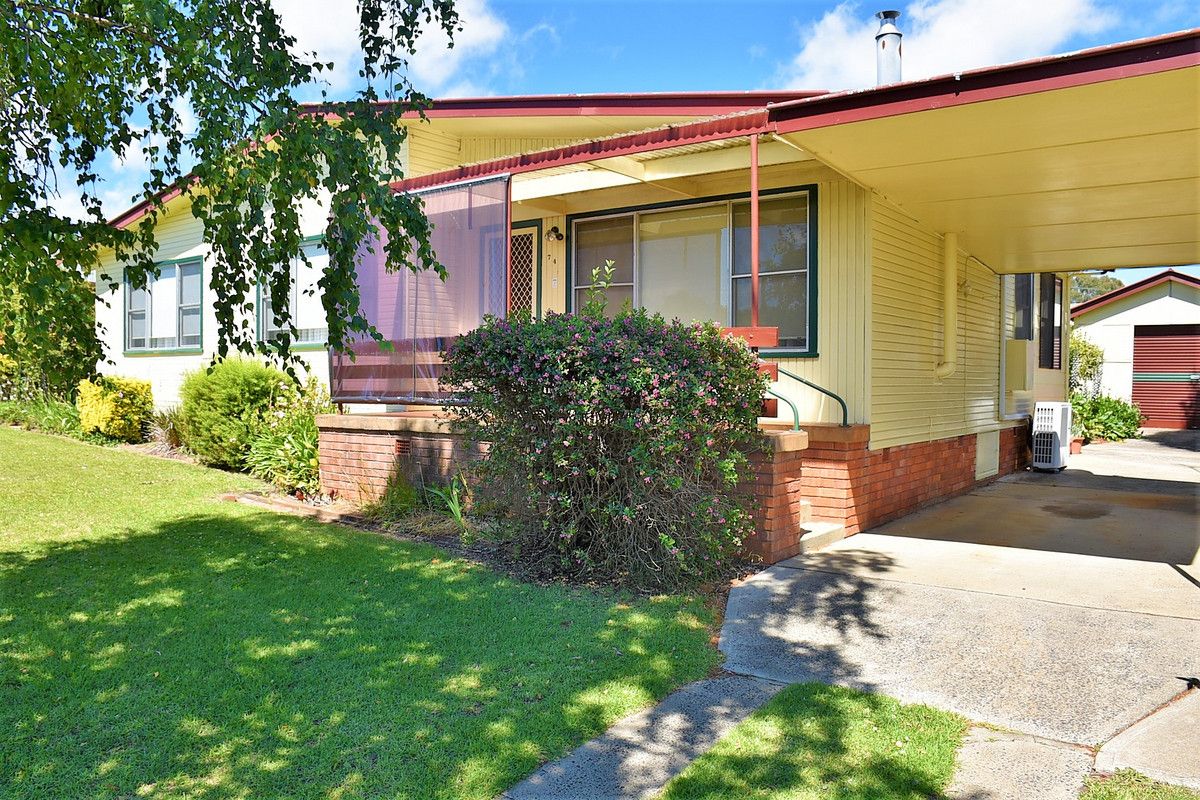 74 Hunter Street, Glen Innes NSW 2370, Image 0