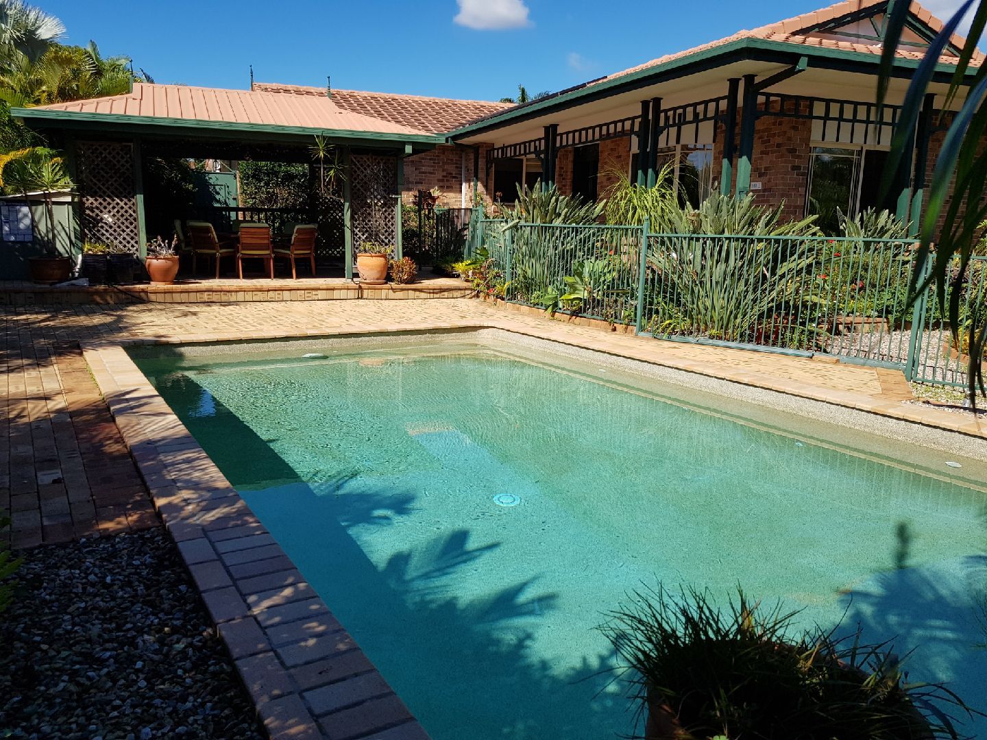 8 Rosebud Street, Robina Property History & Address Research Domain