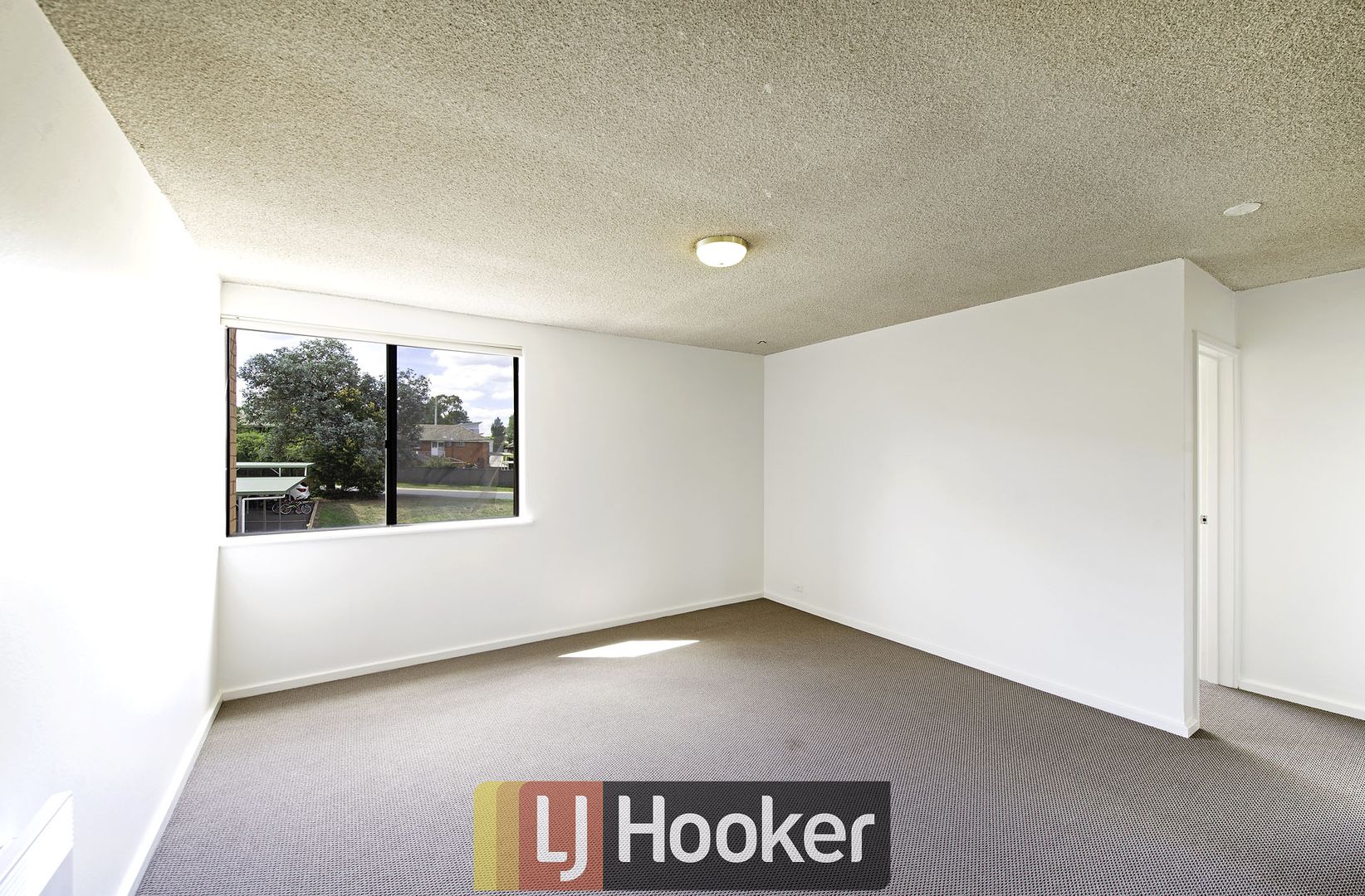 3/10 Walsh Place, Curtin ACT 2605, Image 2