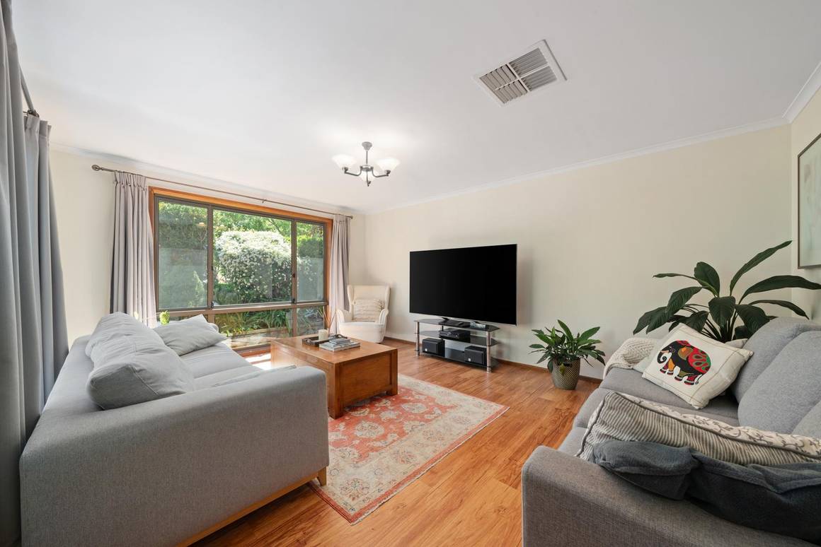 8 Brownsmith Crescent, Kambah ACT 2902 | Domain64588144038787114