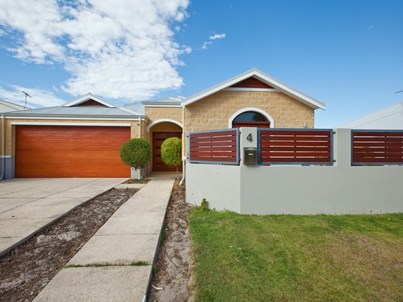 4 Moreau Grove, Geographe WA 6280