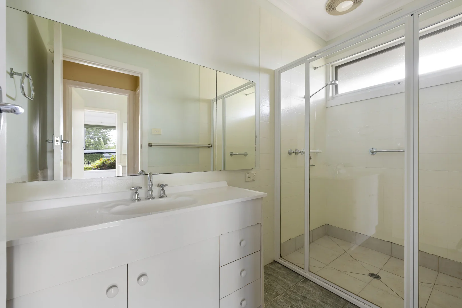 Additional image 7 of 4 York Court, Frankston VIC 3199