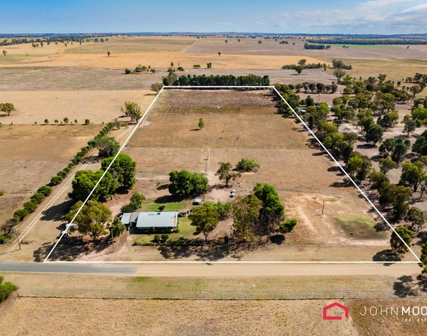 42 Cleek Street, Currawarna NSW 2650