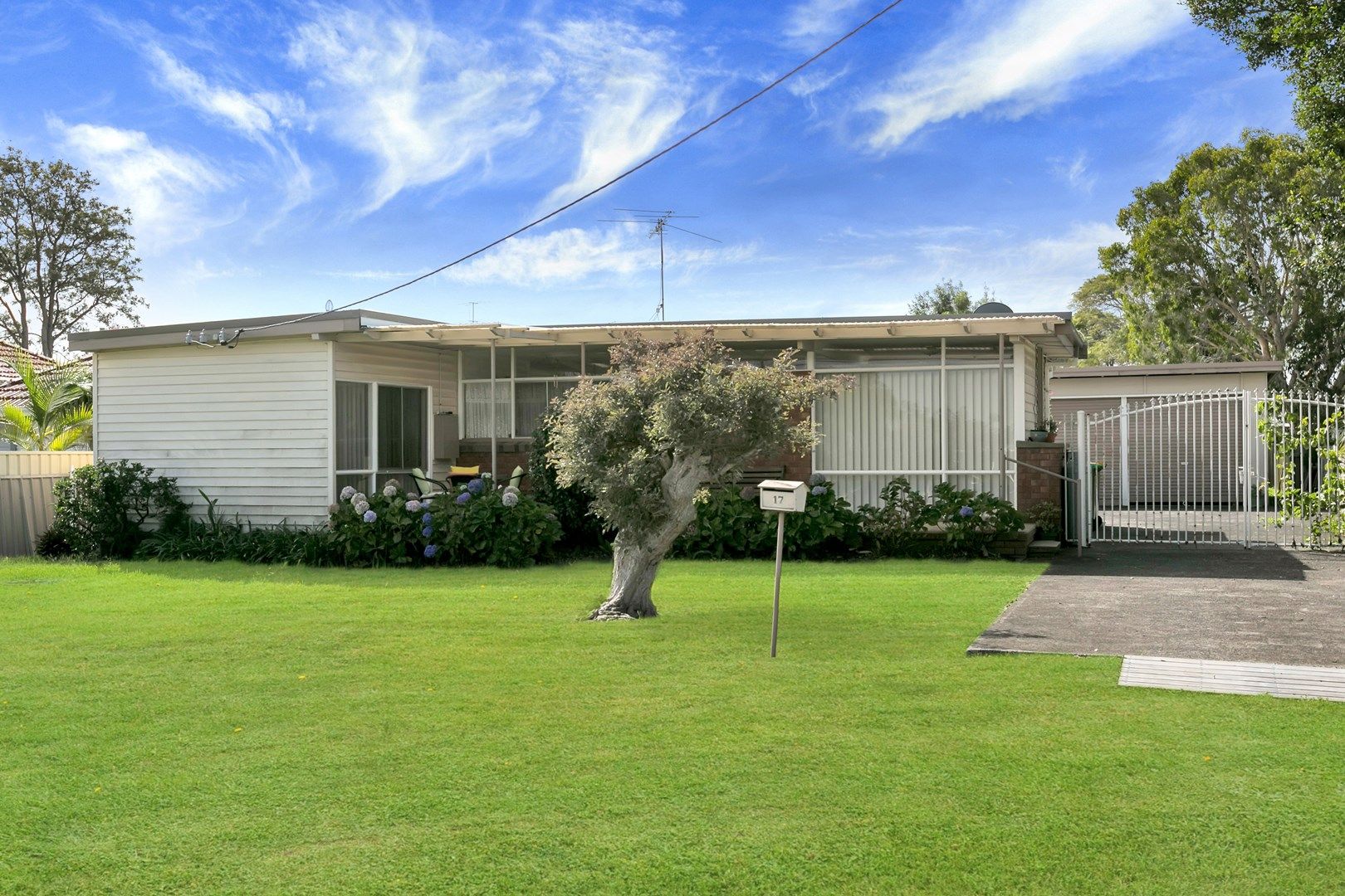 17 Wills Street, Swansea NSW 2281, Image 0