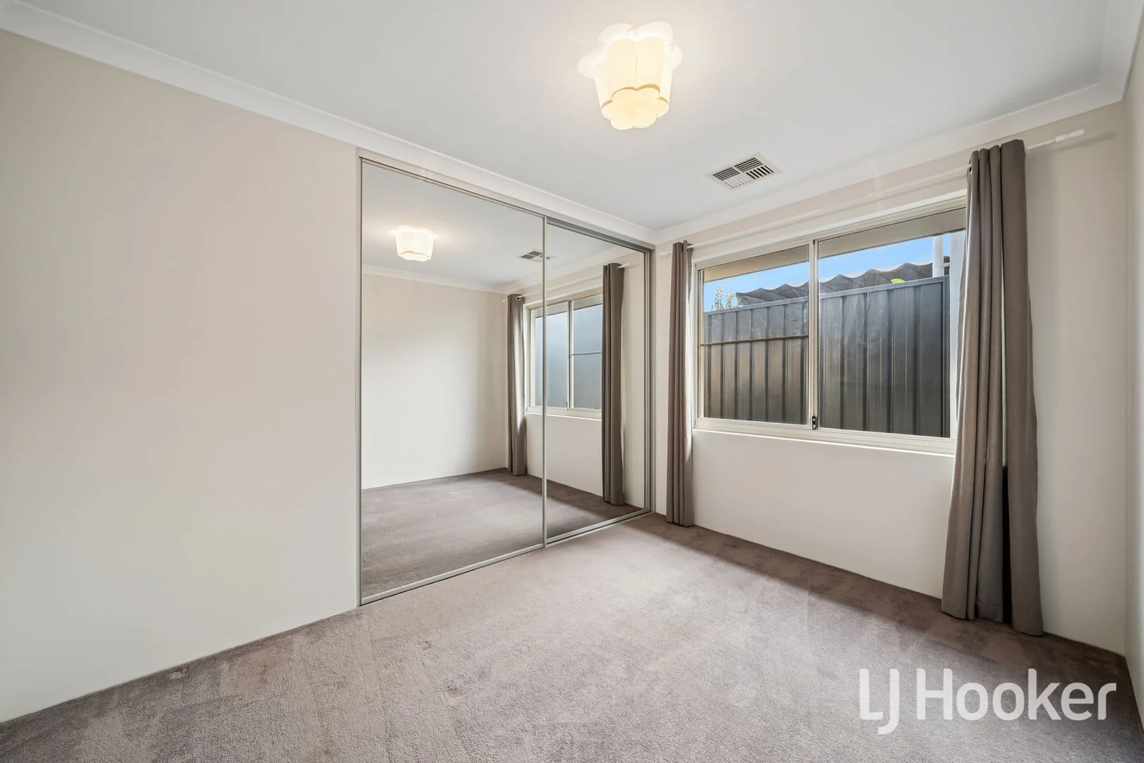 Additional image 13 of 27 Vivaldi Street, Hammond Park WA 6164