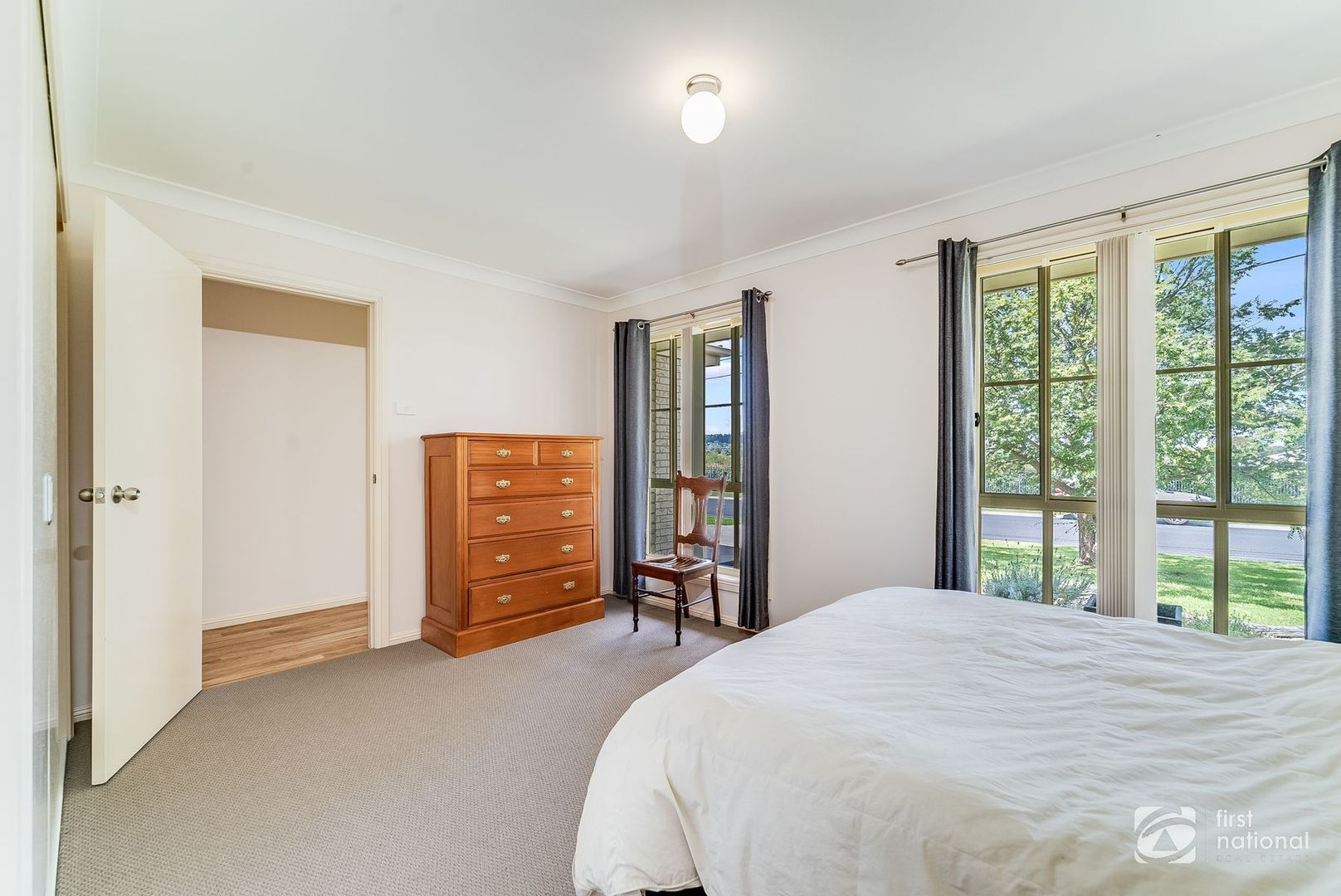 2/62 Martin Street, Armidale NSW 2350, Image 1