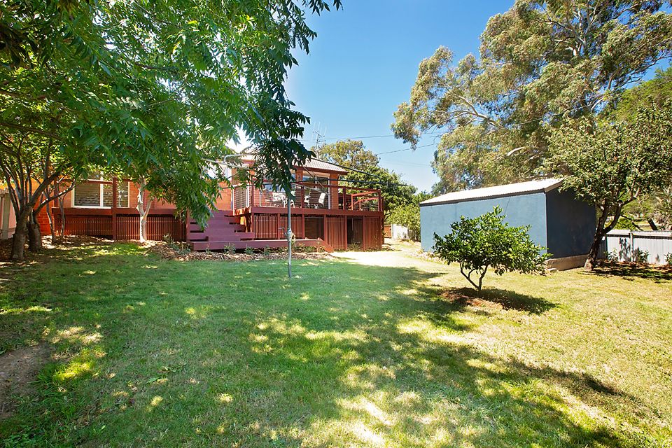 62 Kitchener Street, Hughes ACT 2605, Image 2