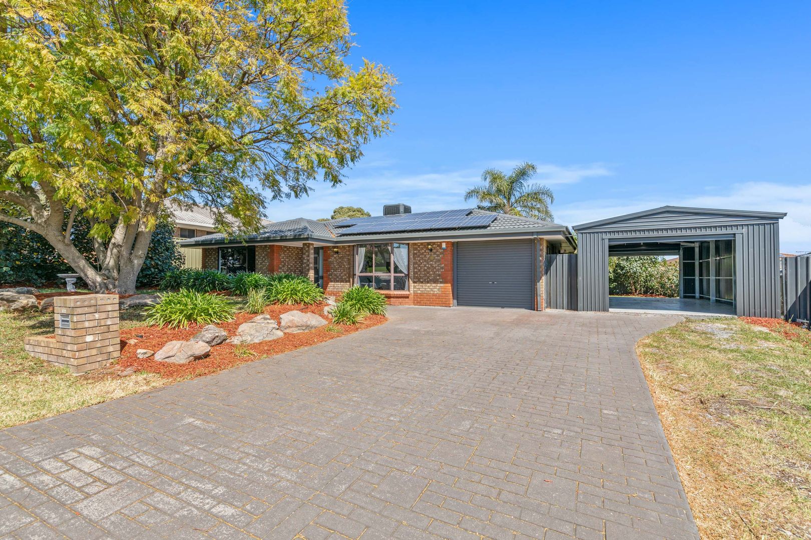 19 Priory Road, Gulfview Heights SA 5096, Image 2