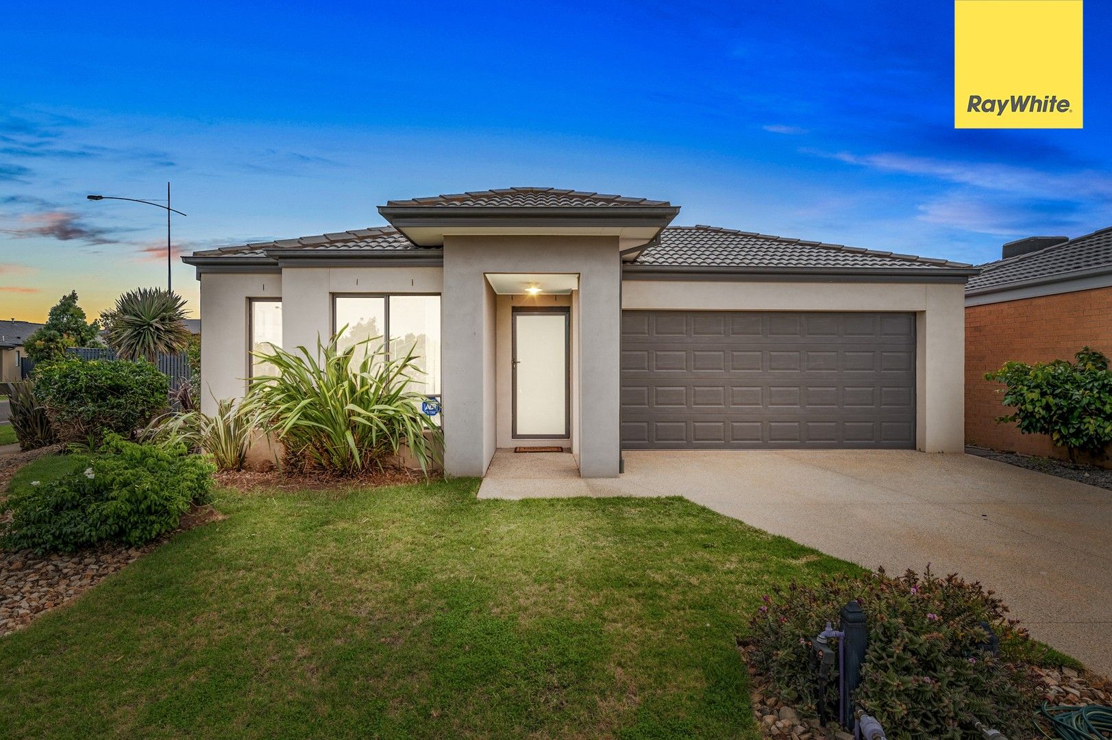 30 Foyle Crescent, Weir Views VIC 3338, Image 0