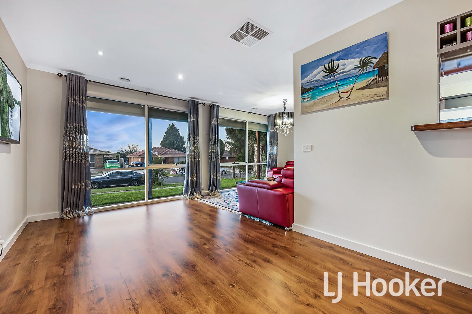 6 Edeys Run, Hampton Park VIC 3976, Image 2