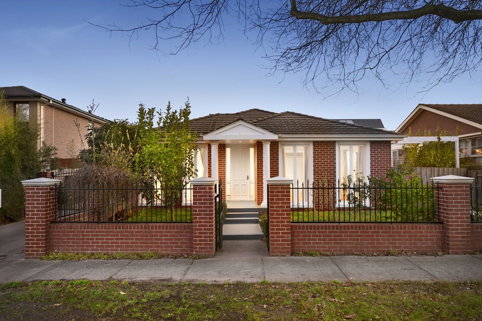 1/11 Kintore Crescent, Box Hill VIC 3128, Image 0