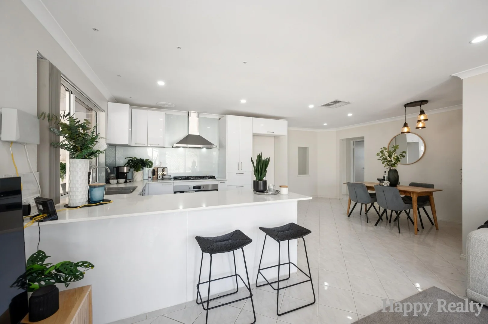 12 Dowarn Green, Canning Vale WA 6155