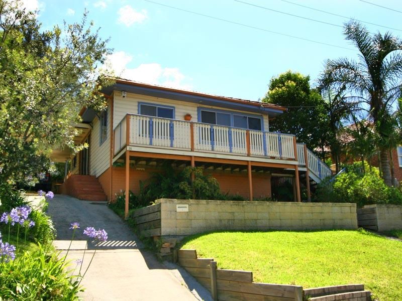 35 Cochrane Street, West Wollongong NSW 2500