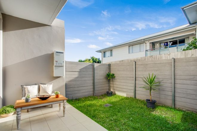Picture of 25/11-13 Shackel Ave, BROOKVALE NSW 2100