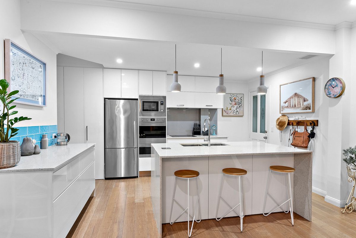 3 bedrooms Townhouse in 3/30 Memorial Avenue MAROOCHYDORE QLD, 4558