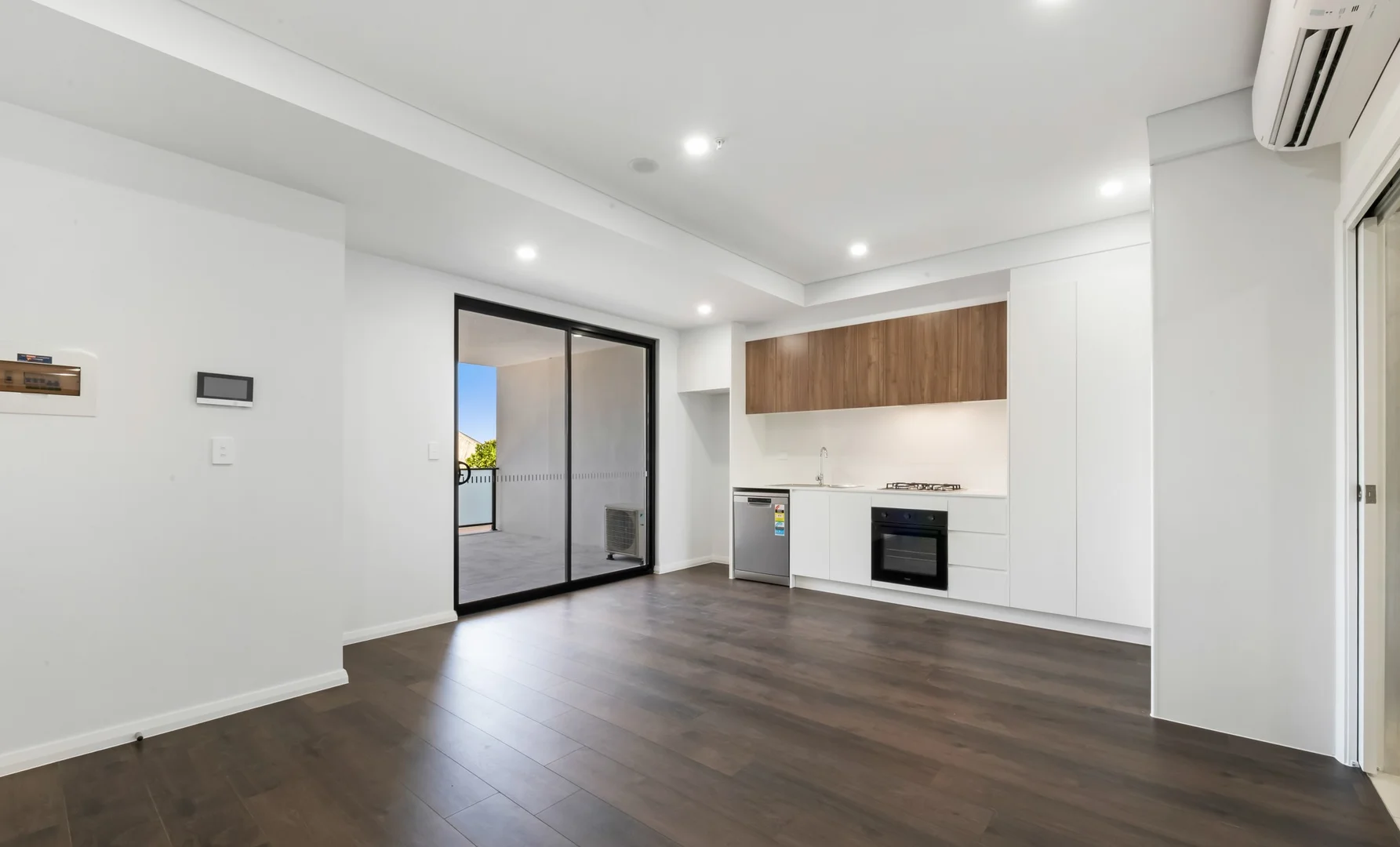 Additional image 2 of 104/127 Great Western Hwy, Mays Hill NSW 2145