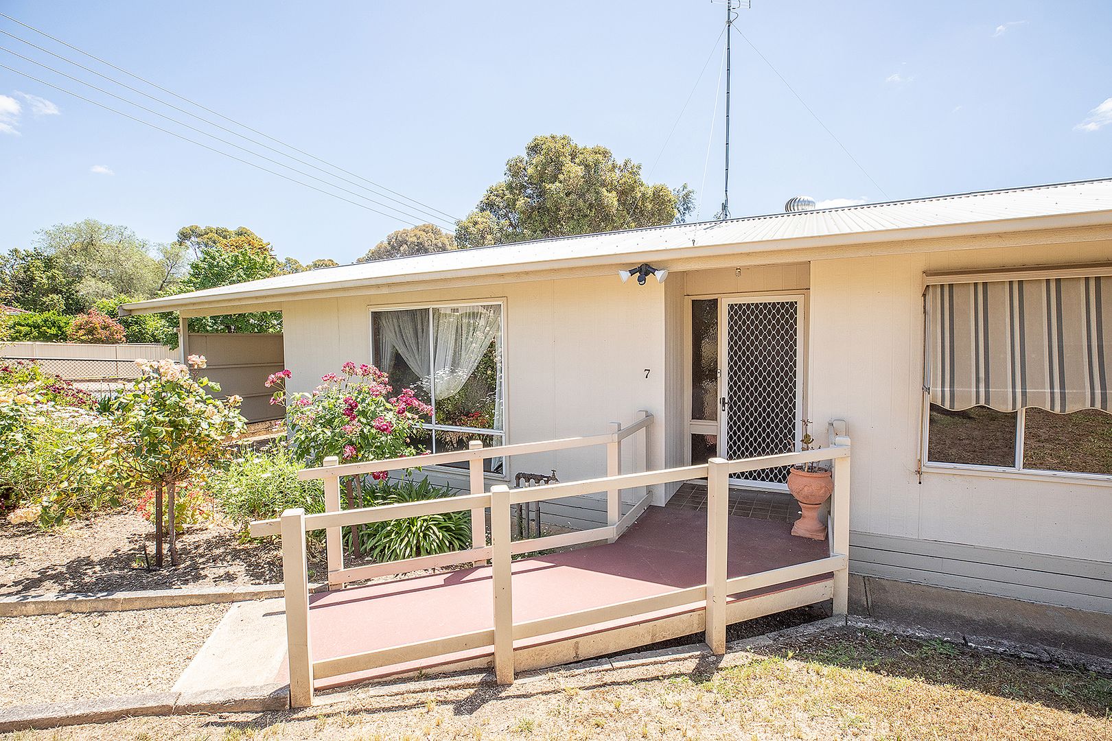 7 Porter Street, Naracoorte SA 5271, Image 2