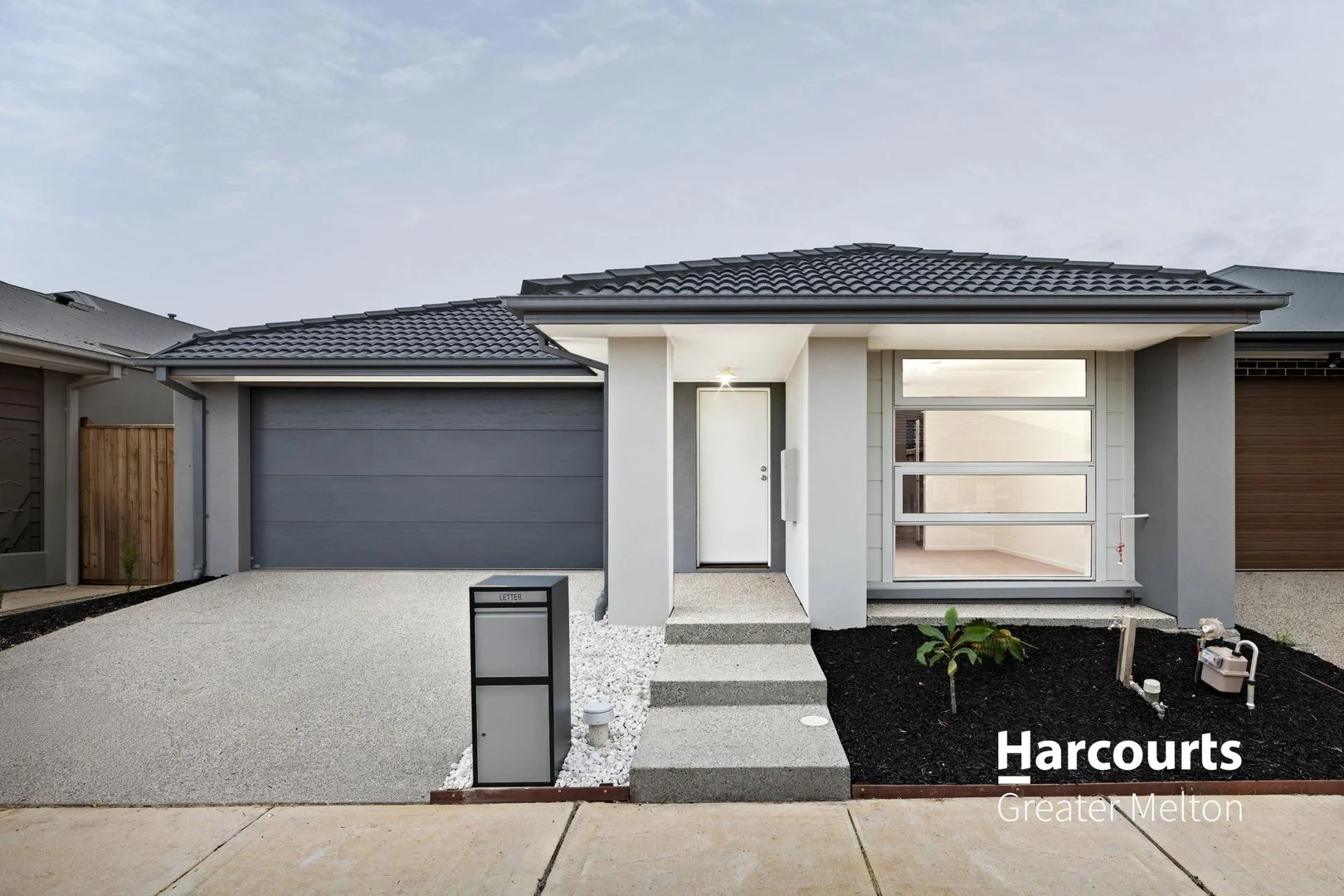 19 Ardel Street, Thornhill Park VIC 3335