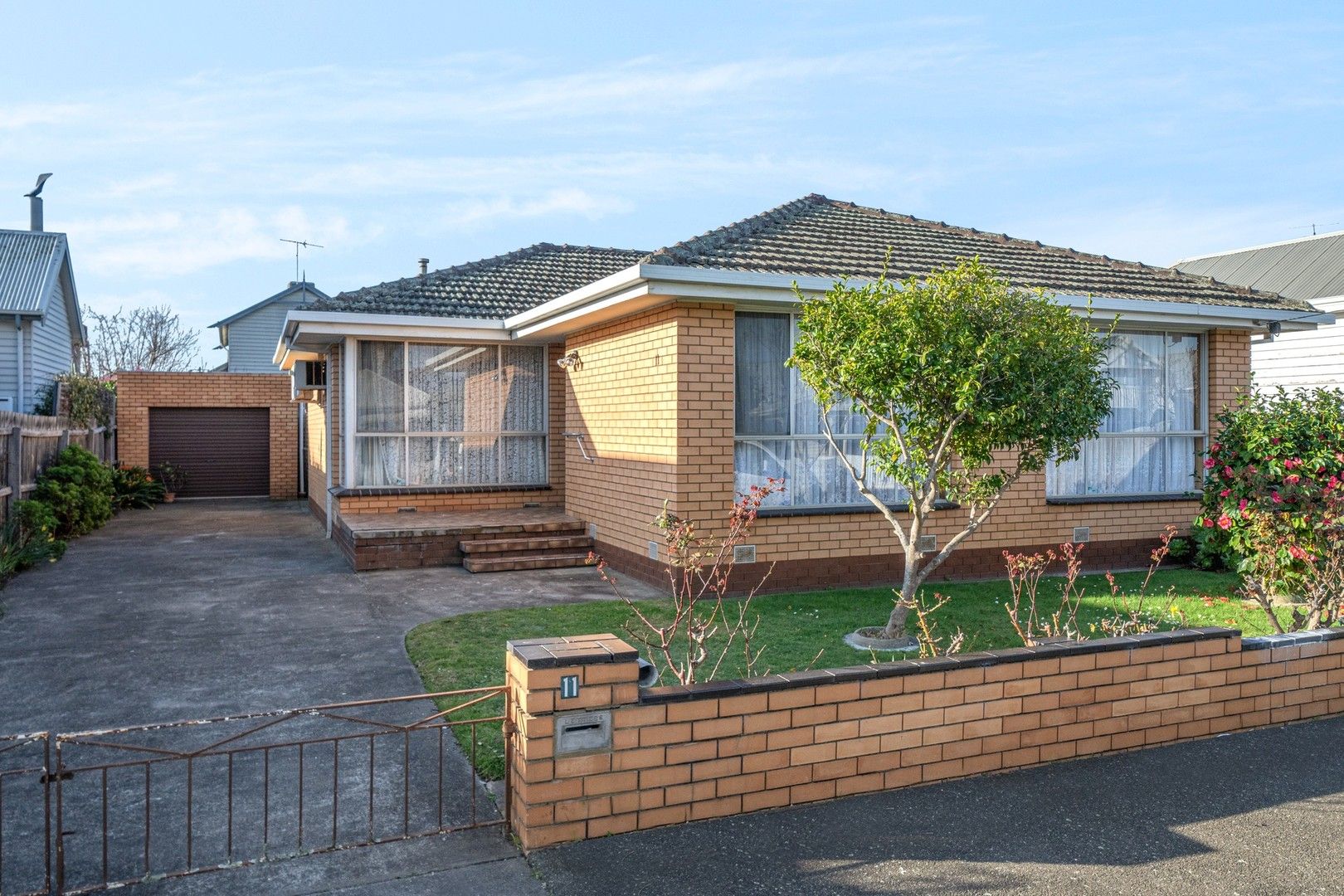 1113 Walker Street, Rippleside VIC 3215 House For Rent Domain