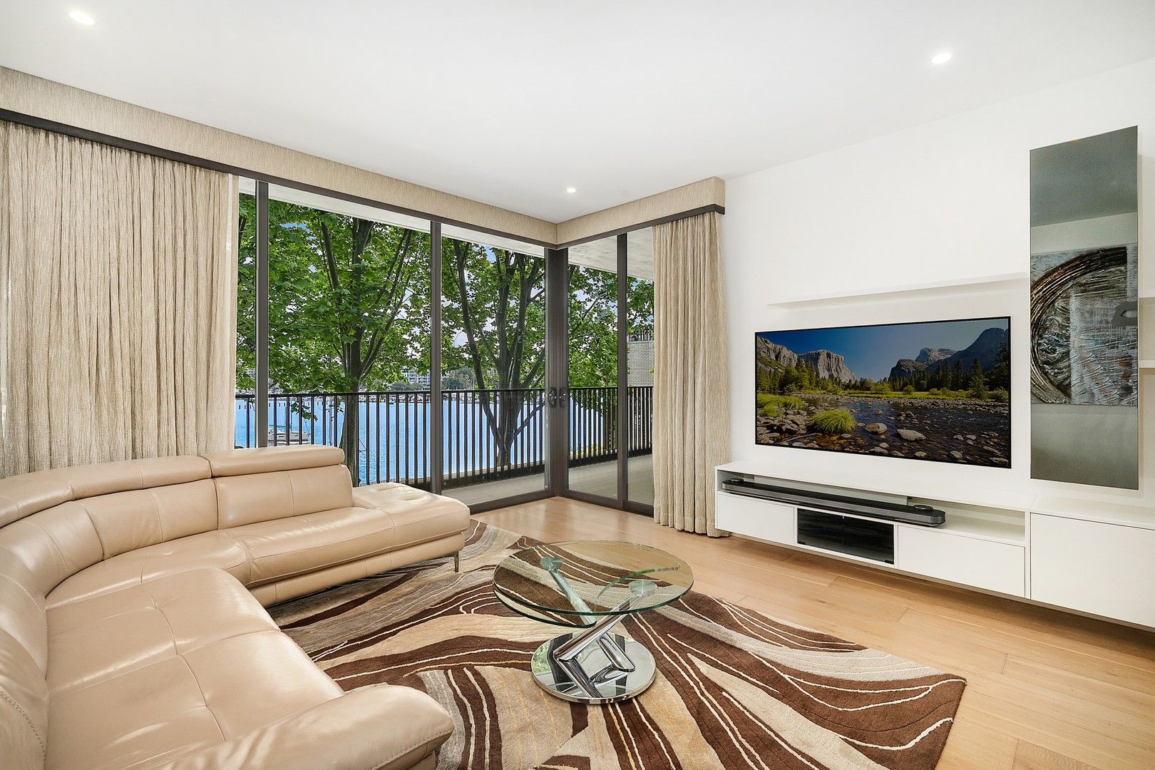 2 bedrooms Apartment / Unit / Flat in 202/108 Elliott Street BALMAIN NSW, 2041