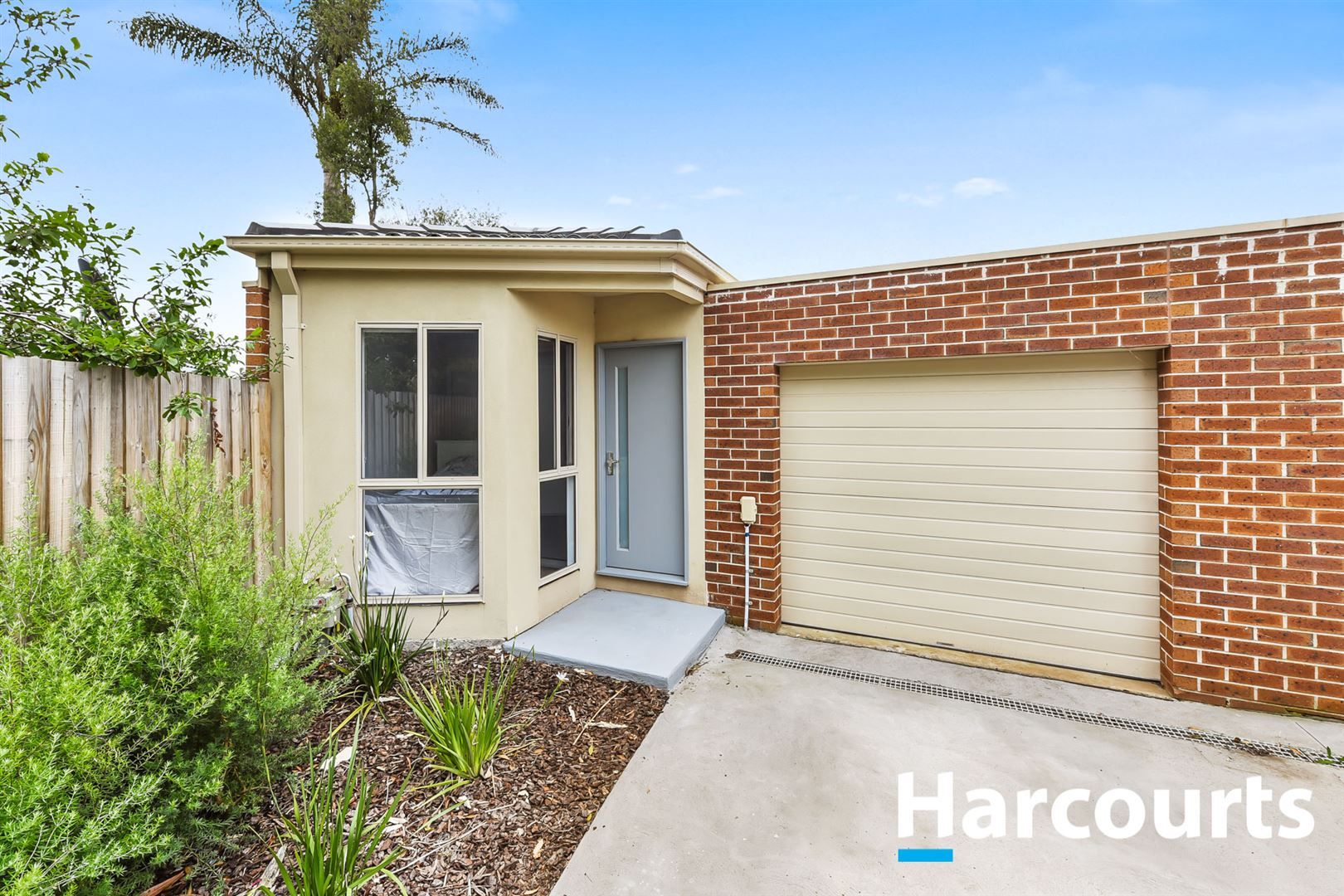 2/14 Cook Court, Cranbourne North VIC 3977, Image 0