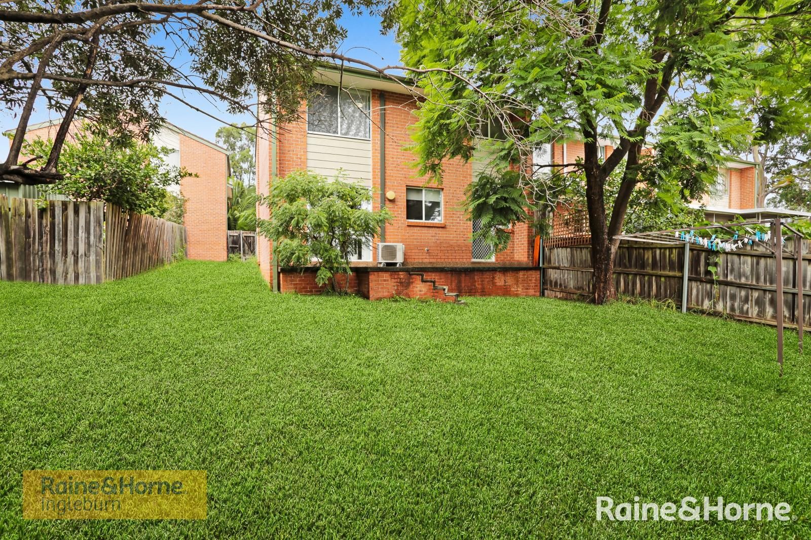 26/6 Jacquinot Place, Glenfield NSW 2167, Image 1