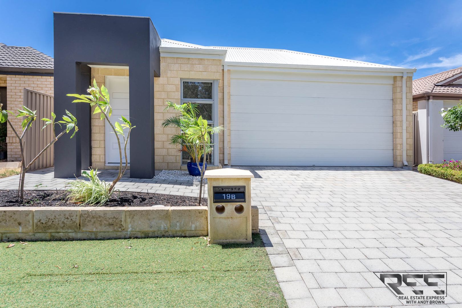 19B Baystone Parade, Harrisdale WA 6112