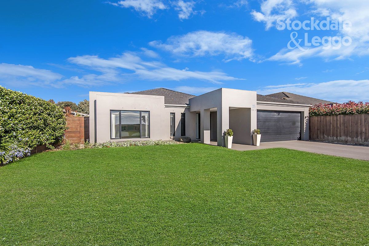 25 Lake Street, Koroit VIC 3282, Image 0