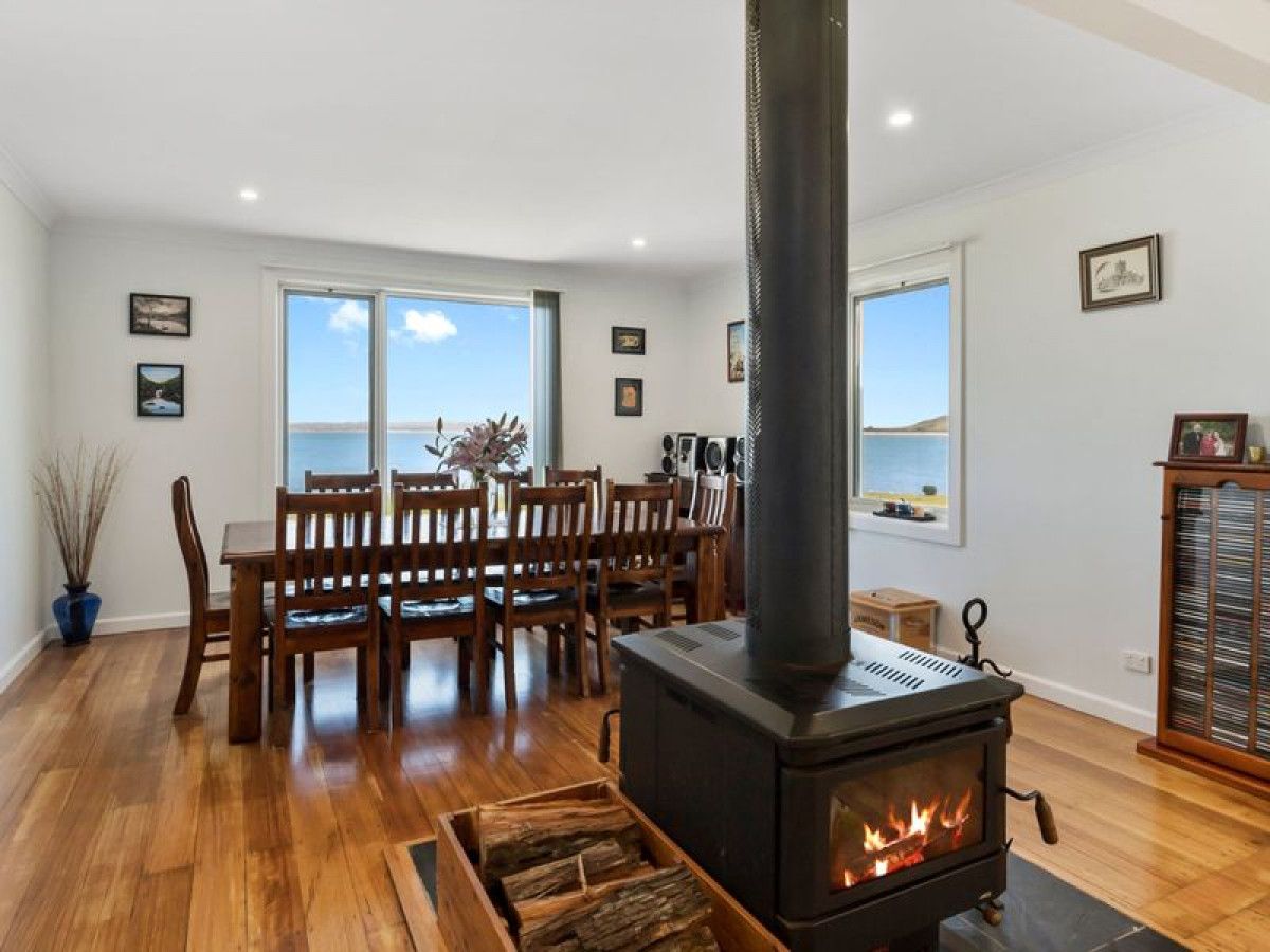 8 Wharf Road, Stanley TAS 7331, Image 2