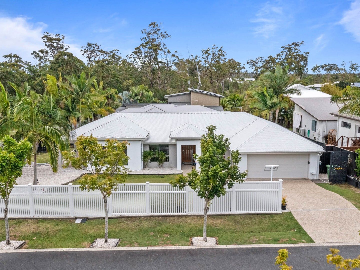 4 bedrooms House in 58 Picnic Creek Drive COOMERA QLD, 4209