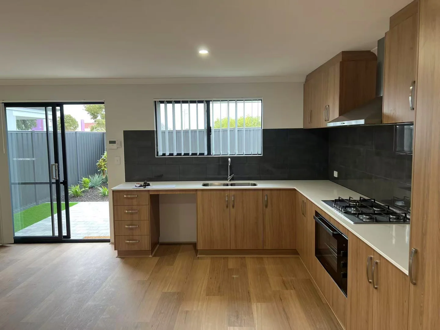 Additional image 8 of 13/536 Nicholson Road, Canning Vale WA 6155