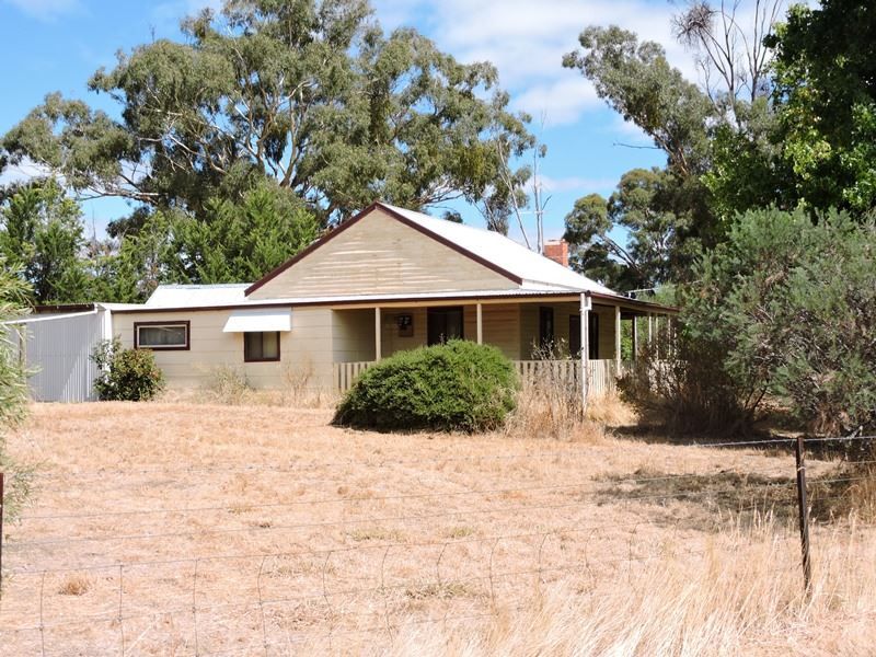 33 Blind Creek Road, Elmhurst VIC 3469, Image 1