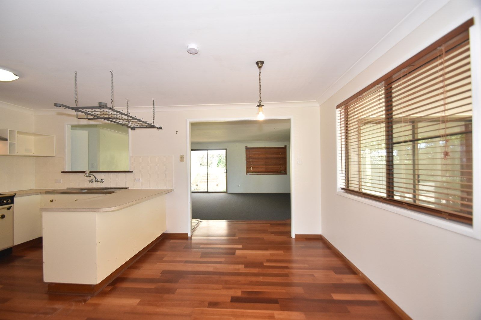 23 Love Road, Vale View QLD 4352, Image 2