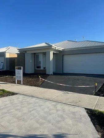 Additional image 12 of 13 Galloway Street, Moe VIC 3825