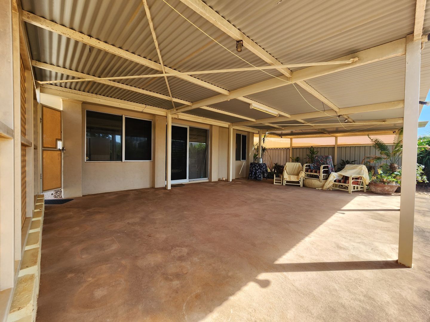 98 William Street, Carnarvon WA 6701, Image 1