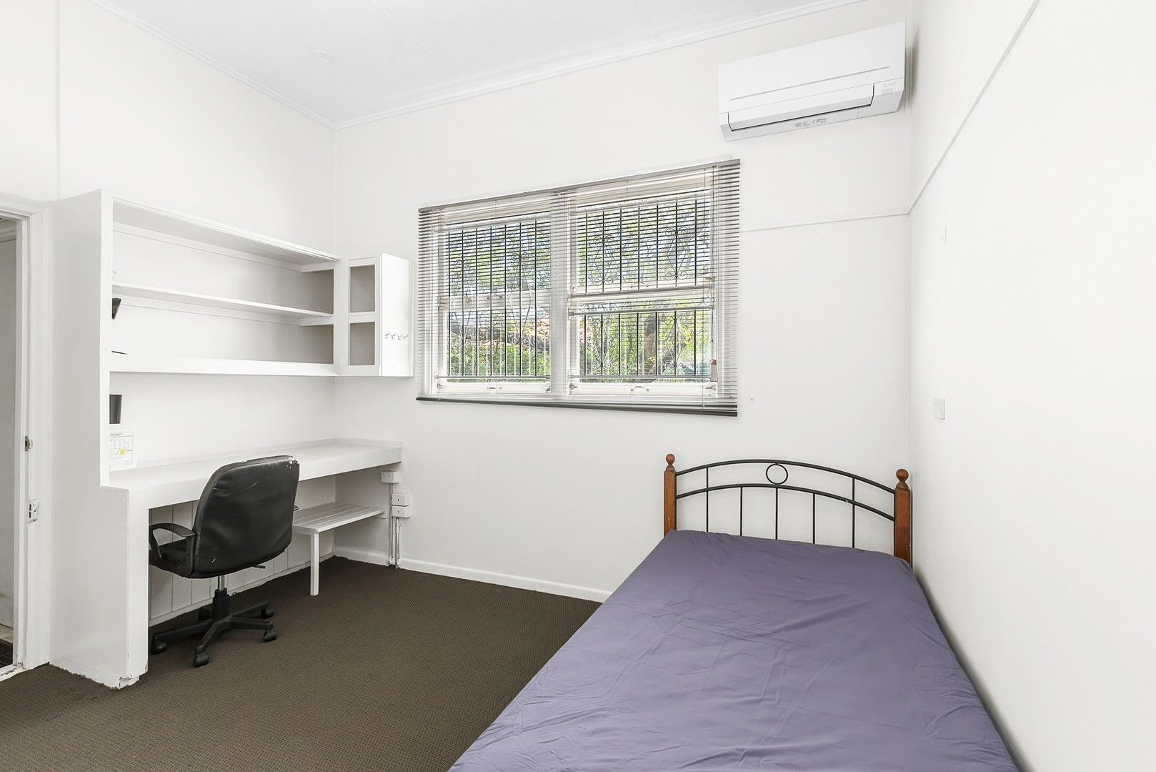 1 bedrooms Apartment / Unit / Flat in 5/185 Newmarket Road WILSTON QLD, 4051