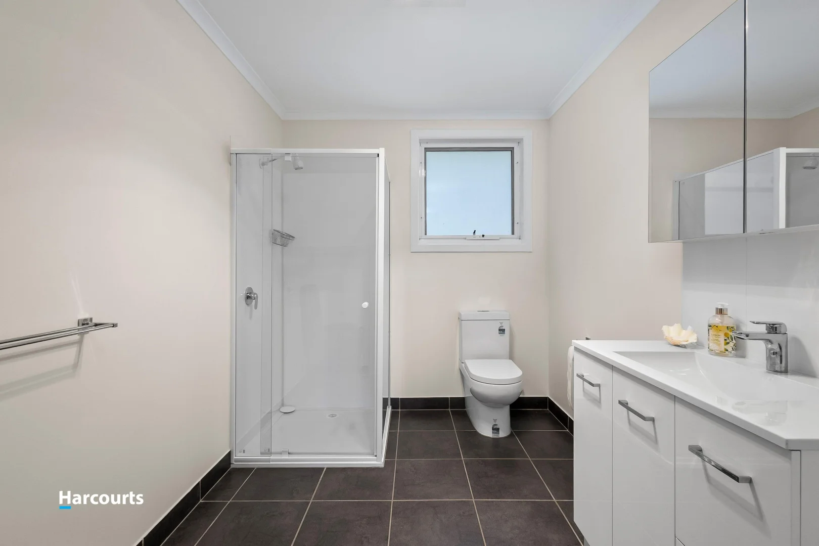 Additional image 16 of 21 Macnaghten Road, Dover TAS 7117