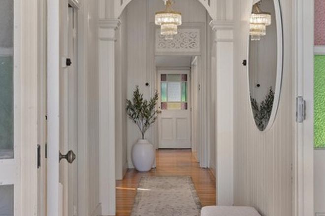 17 Sloman Street, BOOVAL QLD 4304 - Image 3