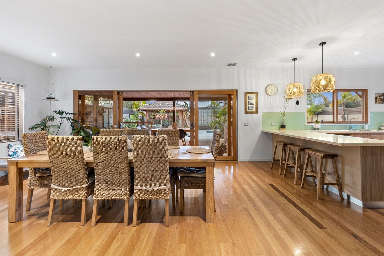 4 5 Black Swan Court Barwon Heads VIC 3227 Domain