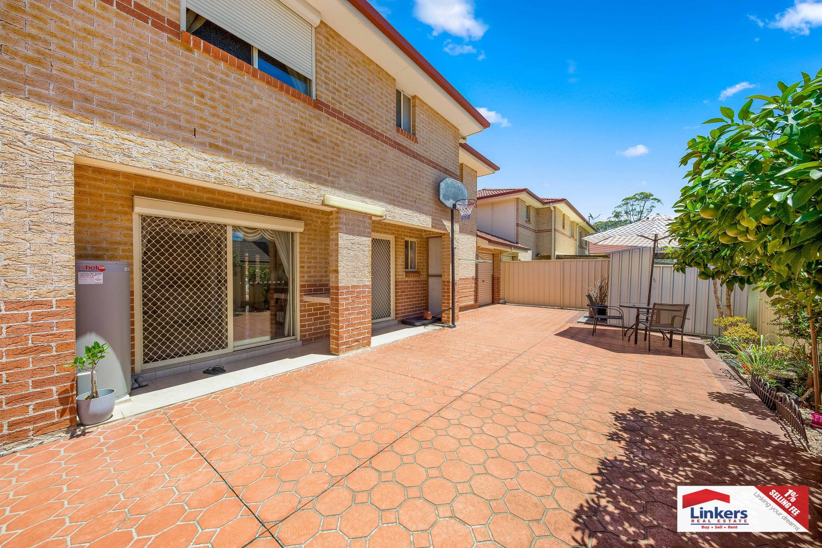 8/38 Verbena. Avenue, Casula NSW 2170, Image 1