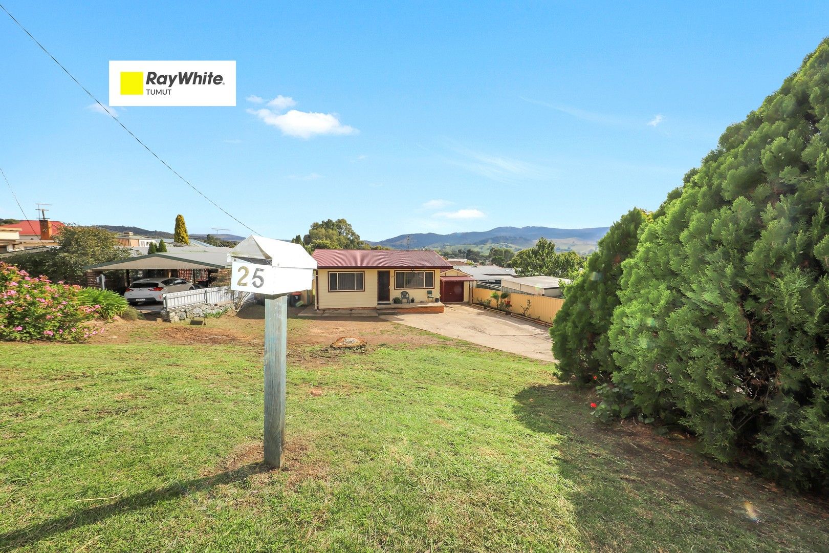 25 Dalhunty Street, Tumut NSW 2720, Image 0